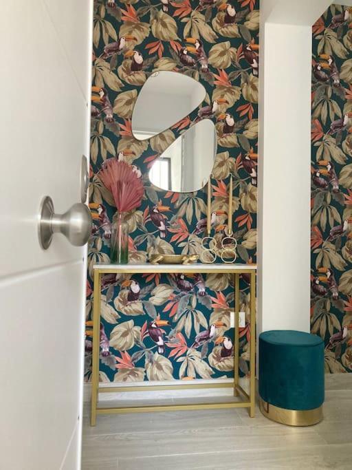 Apartamento Entero Con Solarium En Sabinillas, Con Piscina Y Al Lado Del Puerto De La Duquesa Manilva Extérieur photo